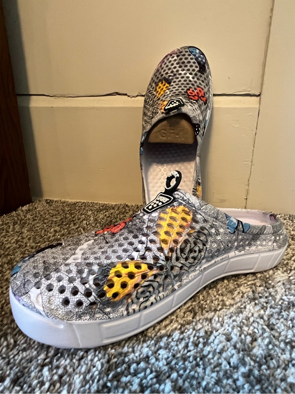 Slip-On Perforated EVA Butterfly Graphic Clog in Gray & Yellow - Size 38